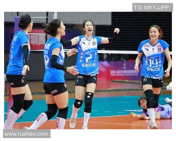 四川女排迎战强敌全力以赴争夺胜利展现团队精神与拼搏意志